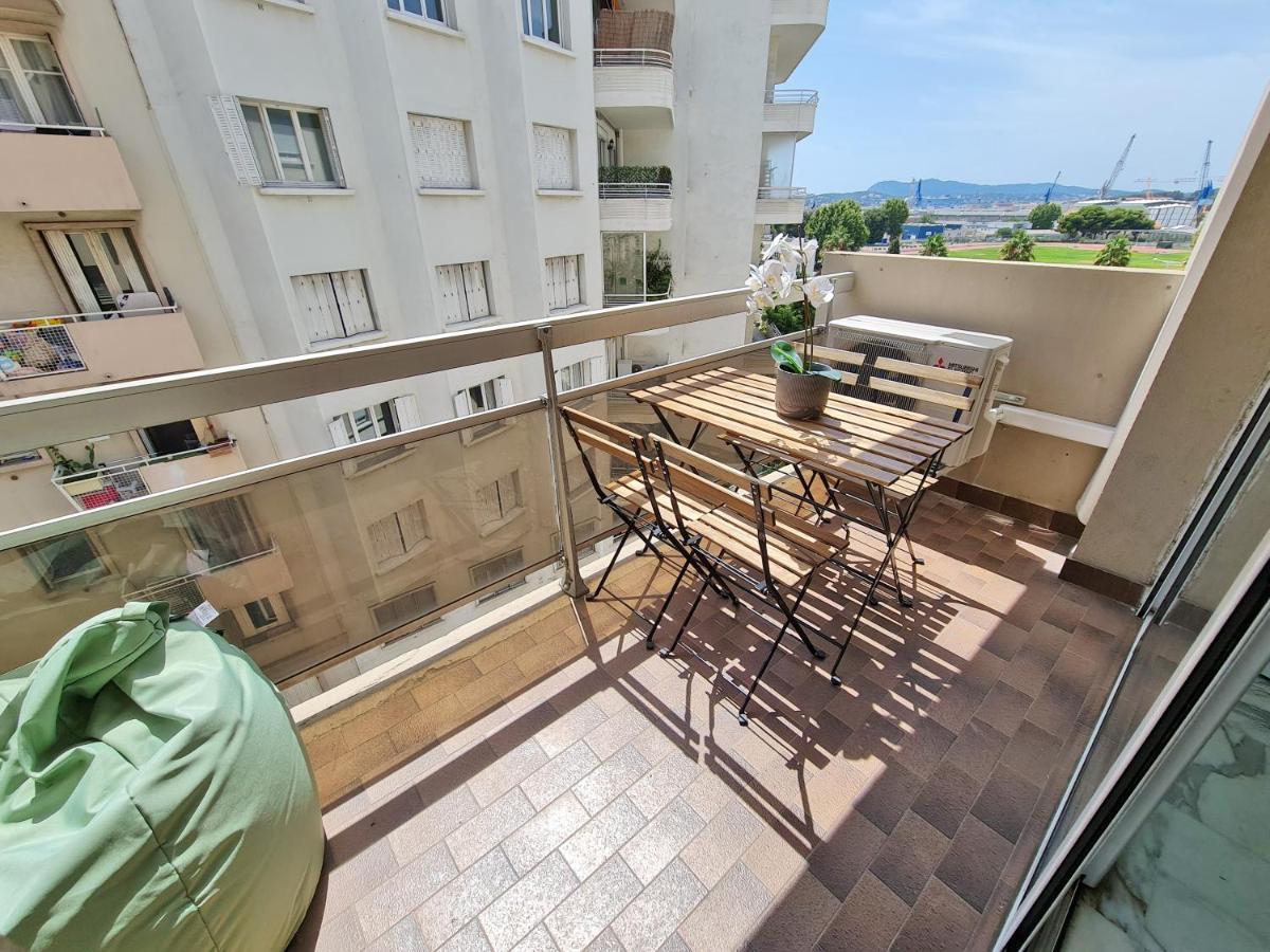 Gregbnb - T2 Pleine Ville - Climatise - Balcon - 1 Tolón Exterior foto